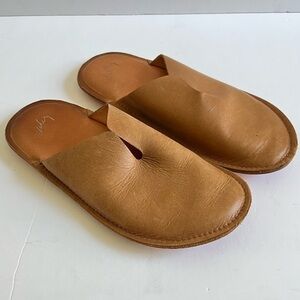 Vélez MULE IN SMOOTH HONEY-COLORED LEATHER round toe slippers size 36 (US 6)